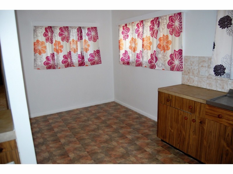 28 Garden Street, Mundingburra QLD 4812