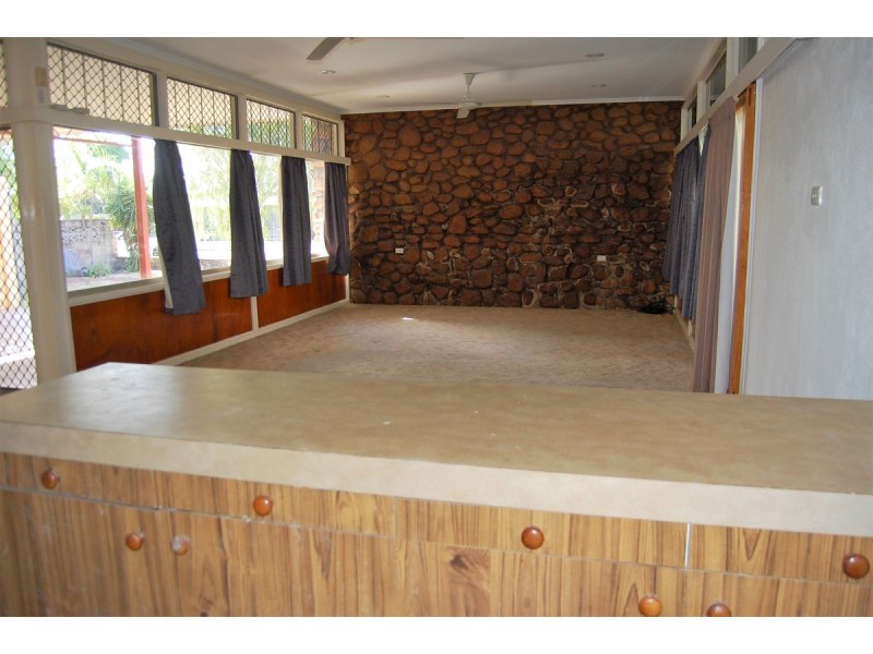 28 Garden Street, Mundingburra QLD 4812