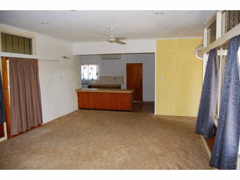 28 Garden Street, Mundingburra QLD 4812