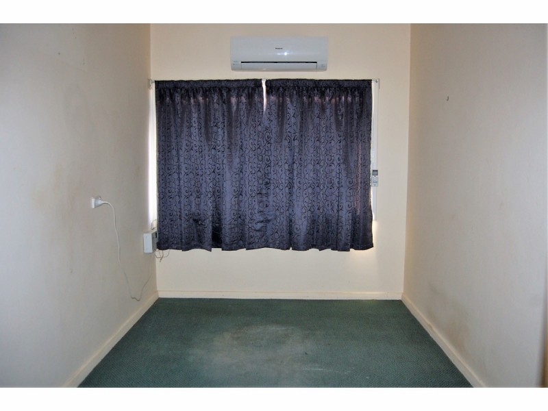 28 Garden Street, Mundingburra QLD 4812