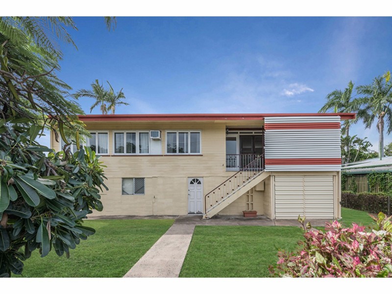 4 Yapp Street, Vincent QLD 4814