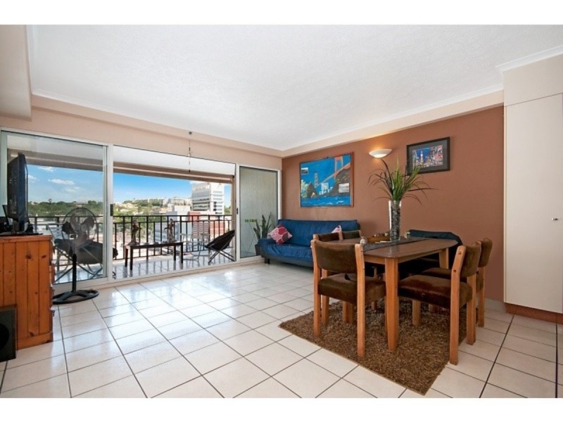 75/86 Ogden Street, Townsville City QLD 4810