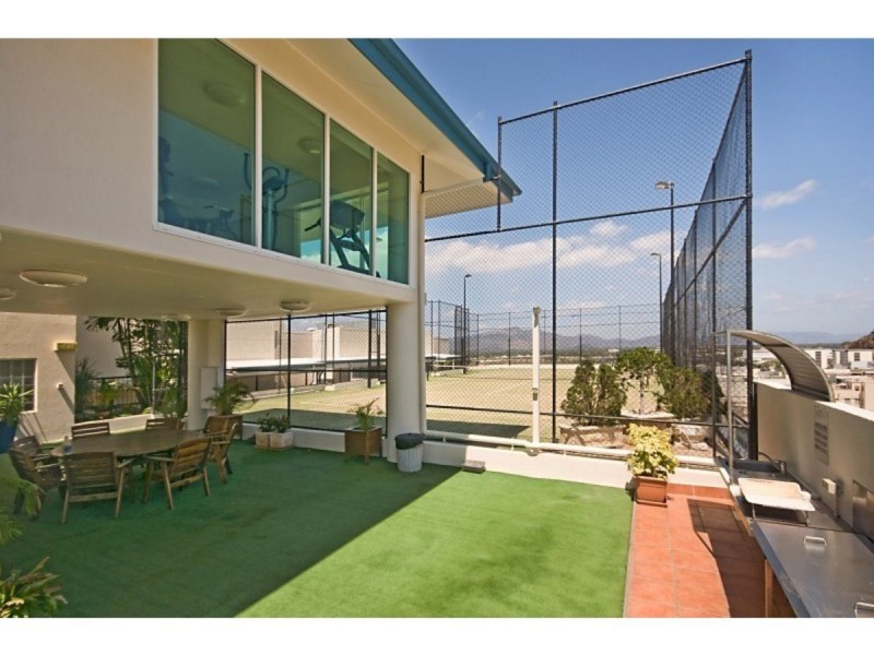 75/86 Ogden Street, Townsville City QLD 4810