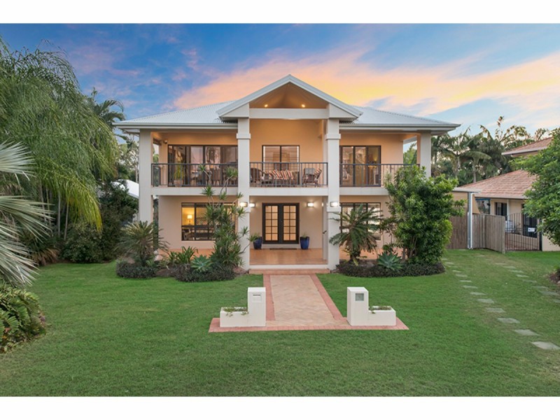 9 Coolan Court, Bushland Beach QLD 4818