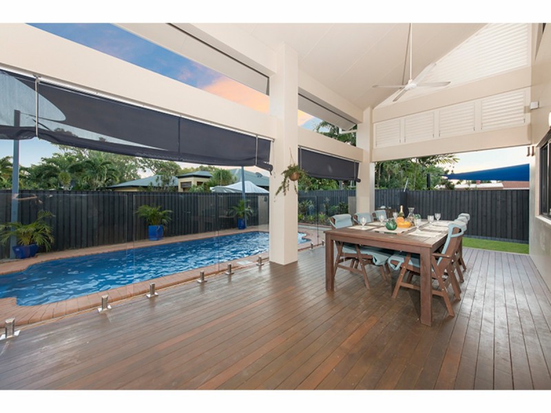 9 Coolan Court, Bushland Beach QLD 4818