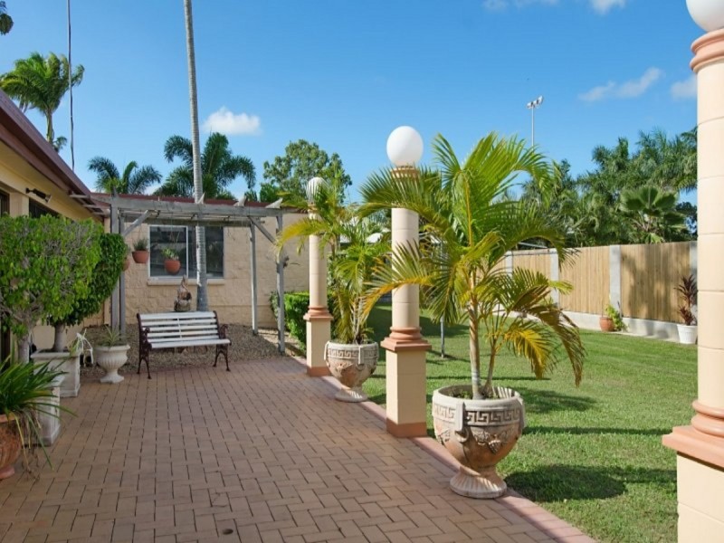 36A Golf Links Drive, Kirwan QLD 4817