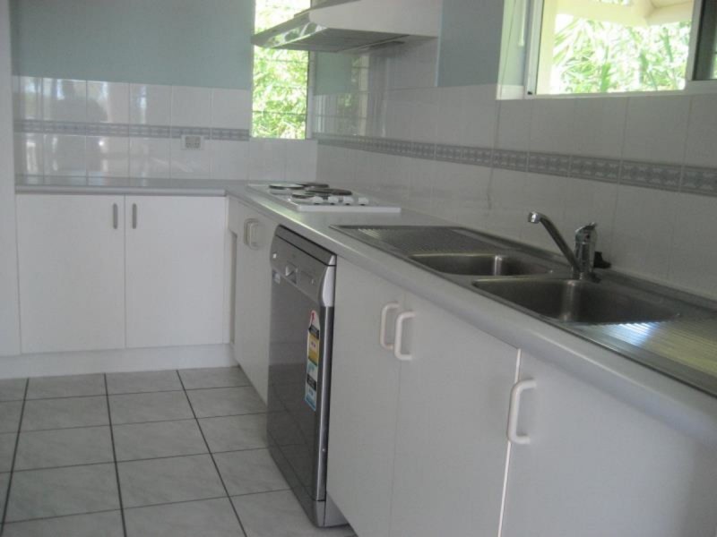 3/377 Stanley Street, North Ward QLD 4810