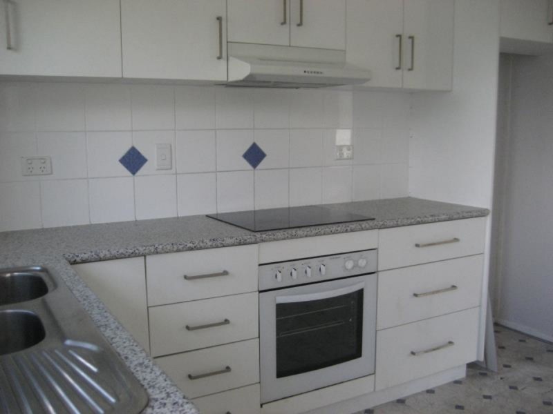 8 Tapiolas Avenue, Kirwan QLD 4817