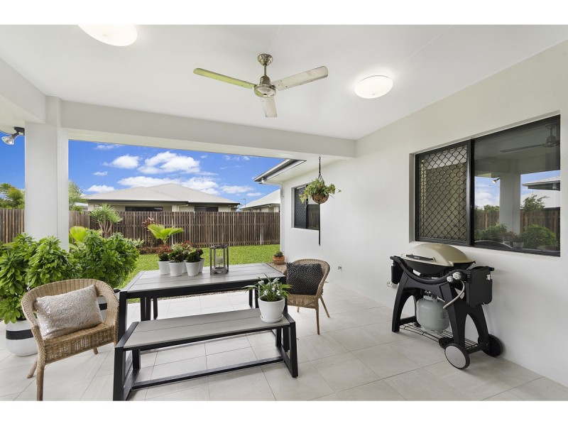 5 Dahlia Street, Burdell QLD 4818