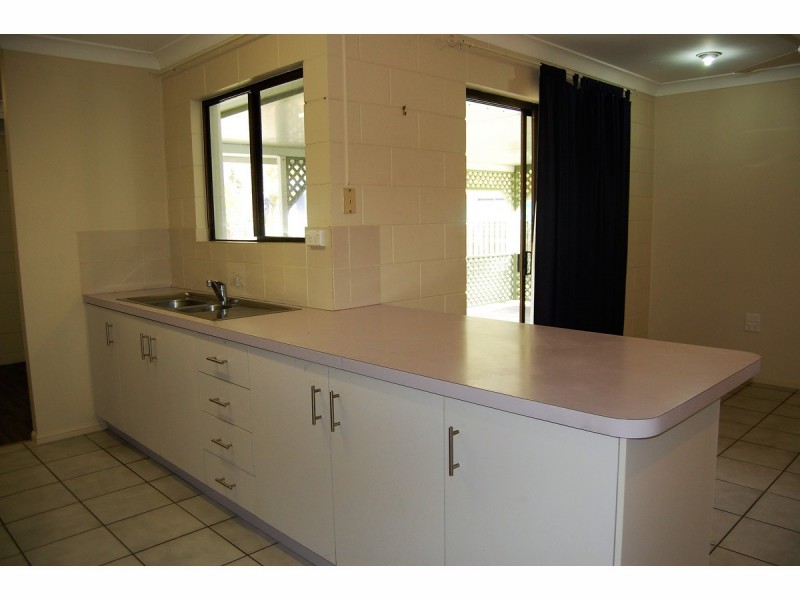 7 Tania Court, Burdell QLD 4818