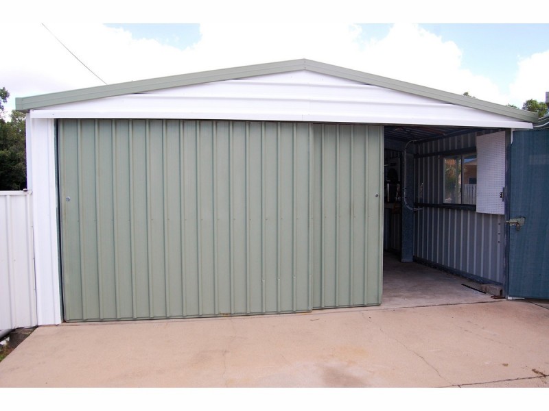 7 Tania Court, Burdell QLD 4818