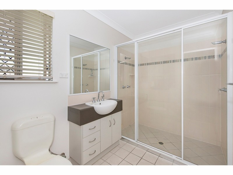 137 Daintree Drive, Bushland Beach QLD 4818