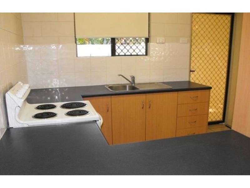 4/18 Kitchener Road, Pimlico QLD 4812