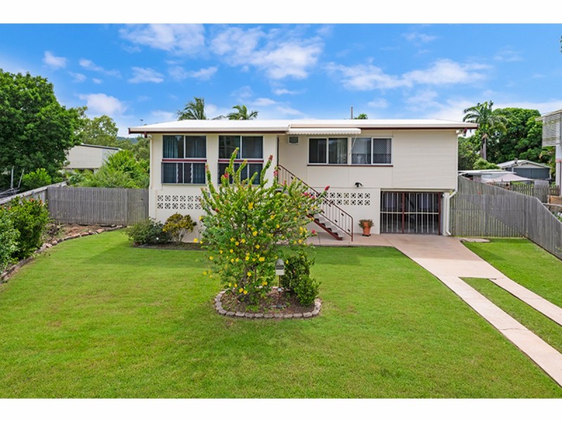 33 Undara Avenue, Cranbrook QLD 4814