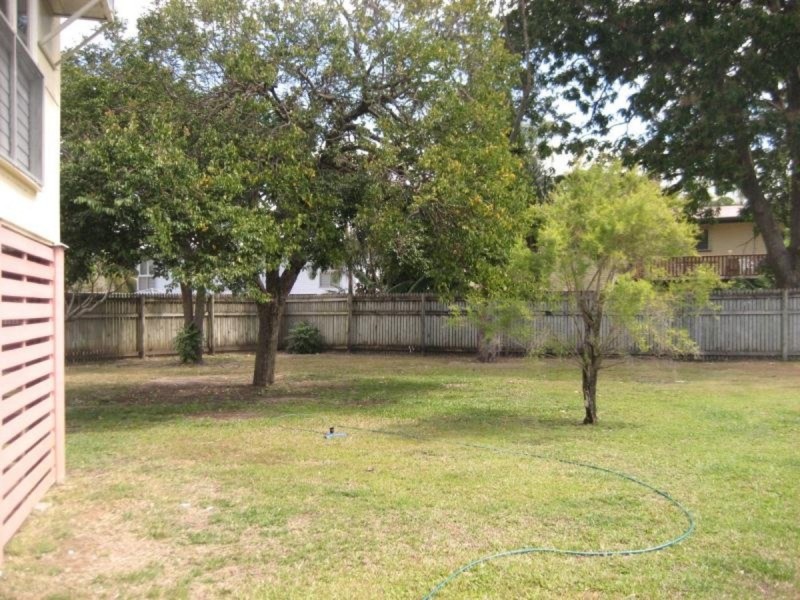 8 Warren Court, Aitkenvale QLD 4814