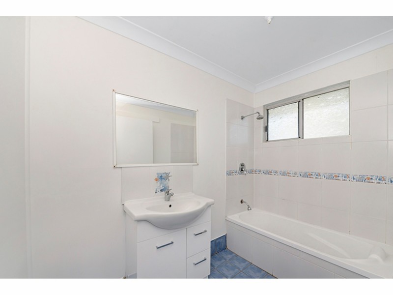 6 Nelia Street, Kirwan QLD 4817