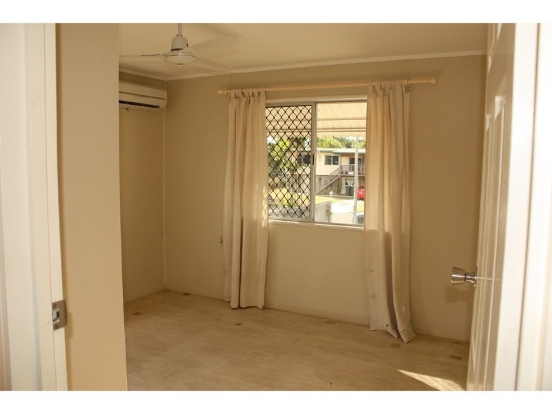 5 Merryl Street, Rasmussen QLD 4815