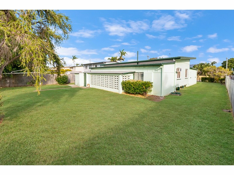 11 Bristol Street, Gulliver QLD 4812