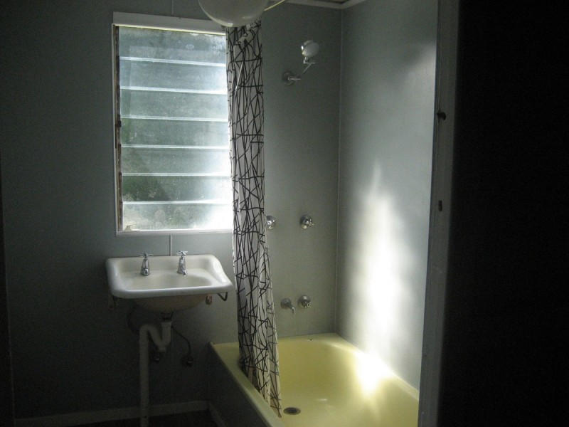 2/21 Railway Avenue, Railway Estate QLD 4810