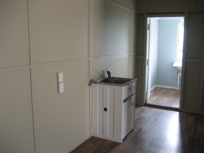 2/21 Railway Avenue, Railway Estate QLD 4810