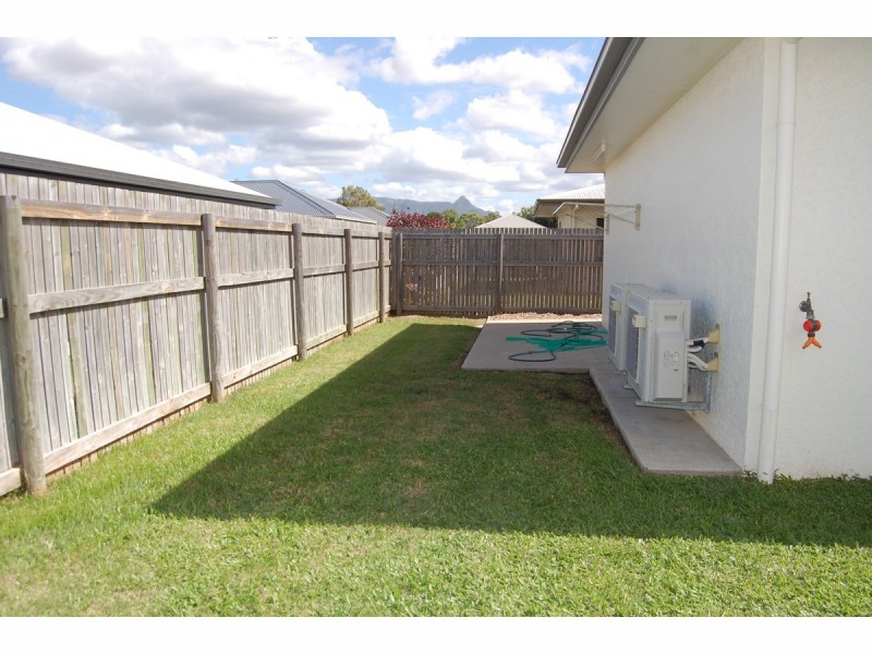 6 Mulwaree Lane, Kelso QLD 4815