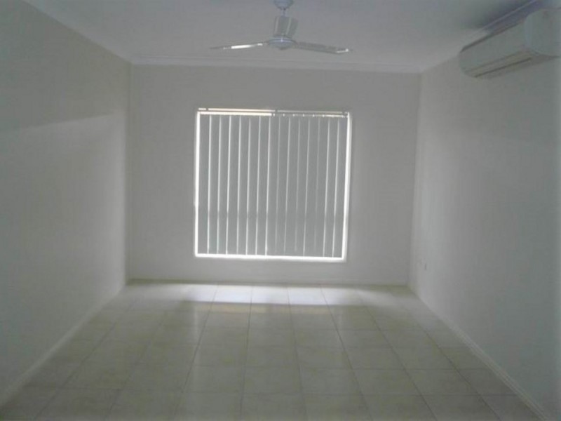 65 Derwent Circuit, Kelso QLD 4815