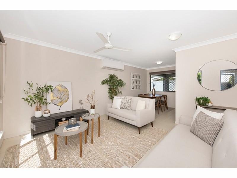 30 Daydream Circuit, Burdell QLD 4818