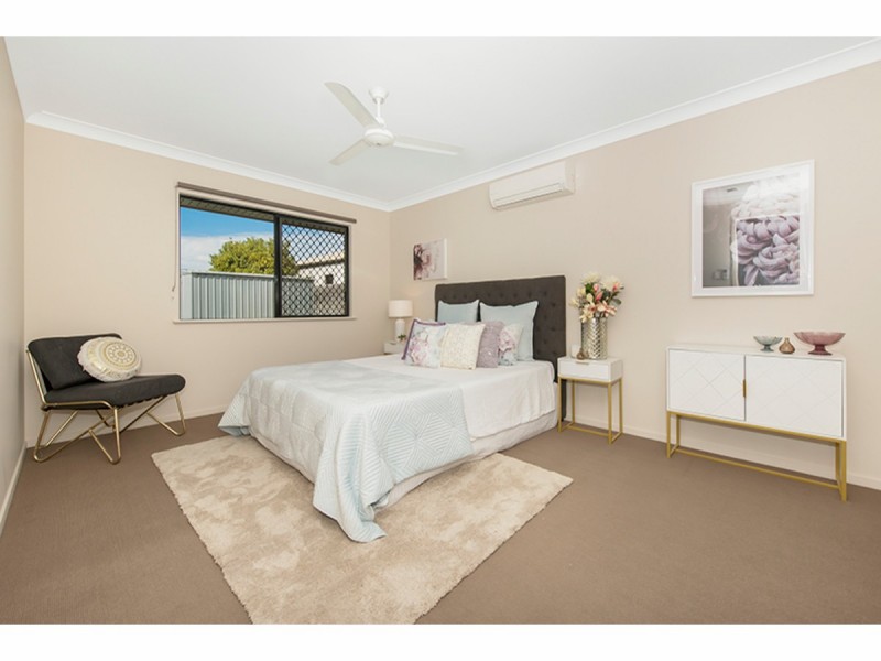 30 Daydream Circuit, Burdell QLD 4818