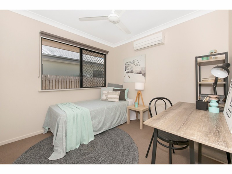 30 Daydream Circuit, Burdell QLD 4818