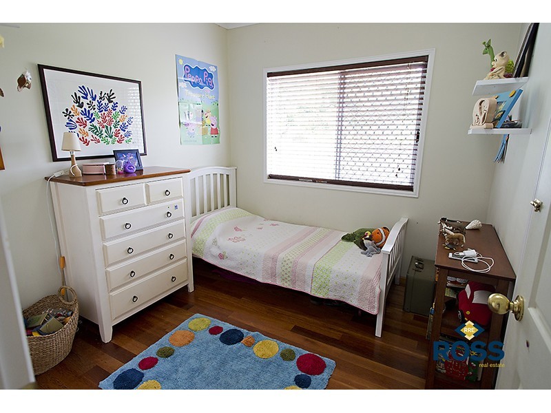 2/5a Church Street, West End QLD 4810