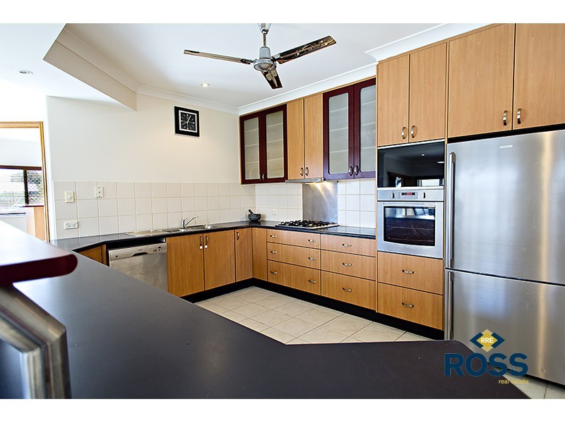 11 Fortunia Lane, Kirwan QLD 4817