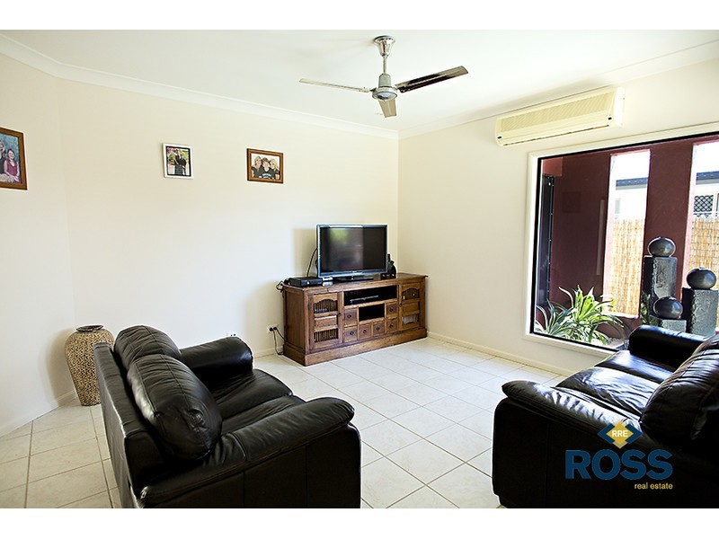 11 Fortunia Lane, Kirwan QLD 4817