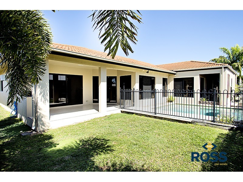 11 Fortunia Lane, Kirwan QLD 4817