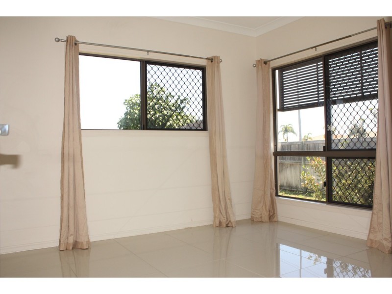 2/1 Vai Avenue, Condon QLD 4815