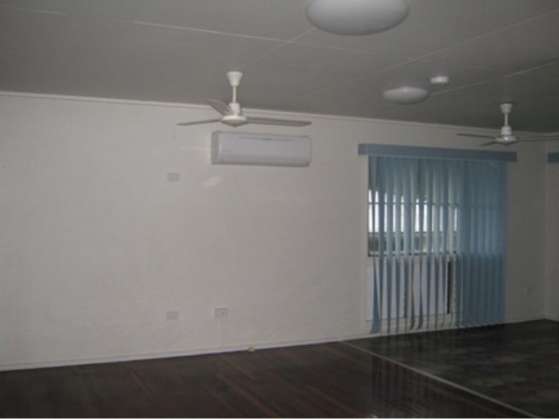 19 Barcroft Street, Aitkenvale QLD 4814