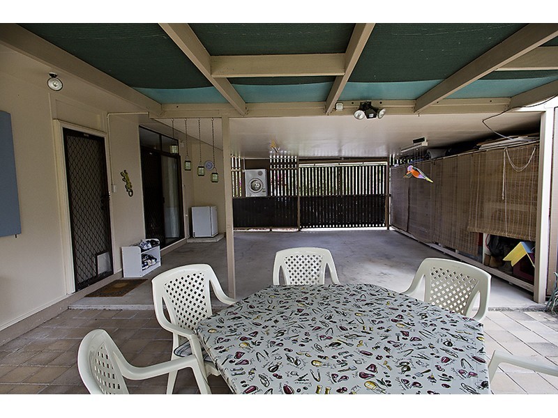 14 Rossato Crescent, Rasmussen QLD 4815