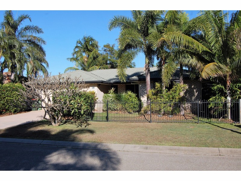 19 Wallace Circuit, Kirwan QLD 4817