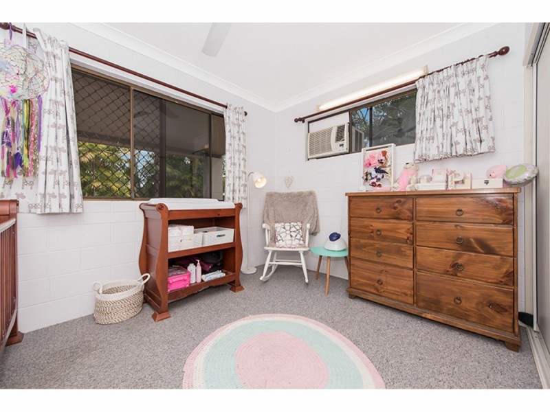 2 Flagstone Avenue, Rangewood QLD 4817