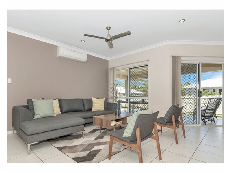 4 Eungella Court, Bushland Beach QLD 4818