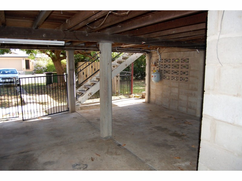 2 Brett Street, Cranbrook QLD 4814