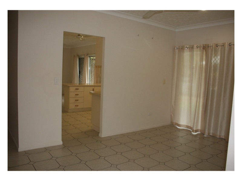 2 Plumtree Place, Kirwan QLD 4817