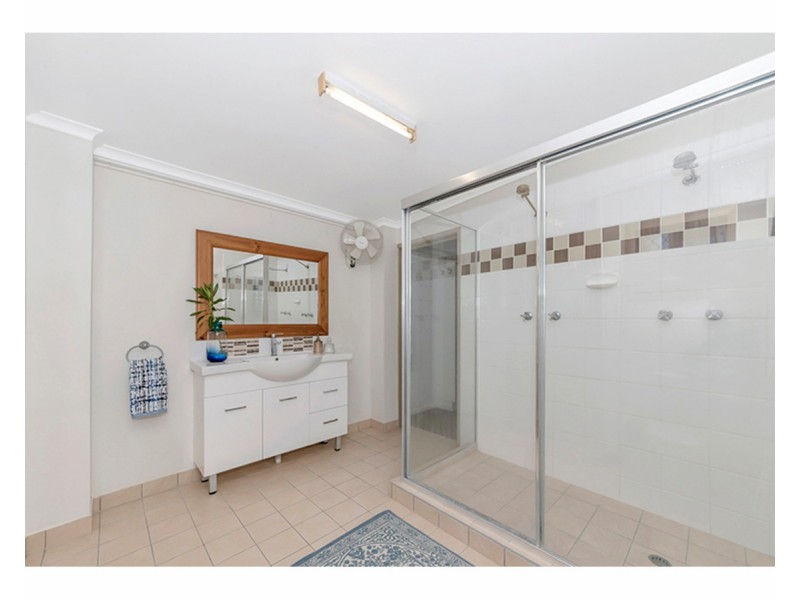 6 Serrano Crescent, Cranbrook QLD 4814