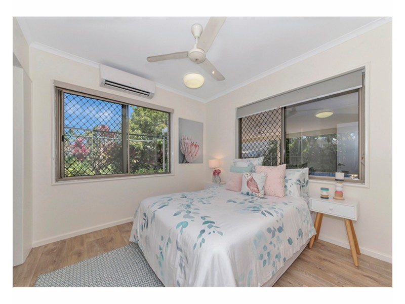 6 Serrano Crescent, Cranbrook QLD 4814