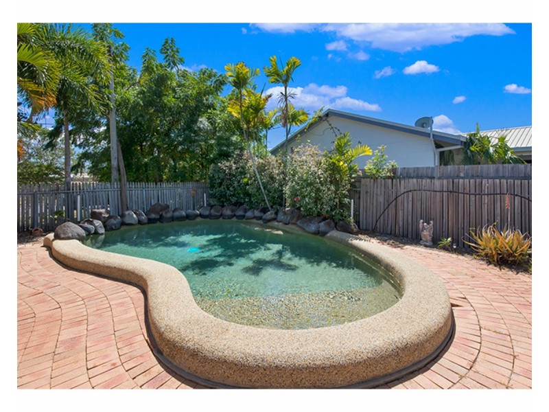 47 Glenrock Drive, Rasmussen QLD 4815