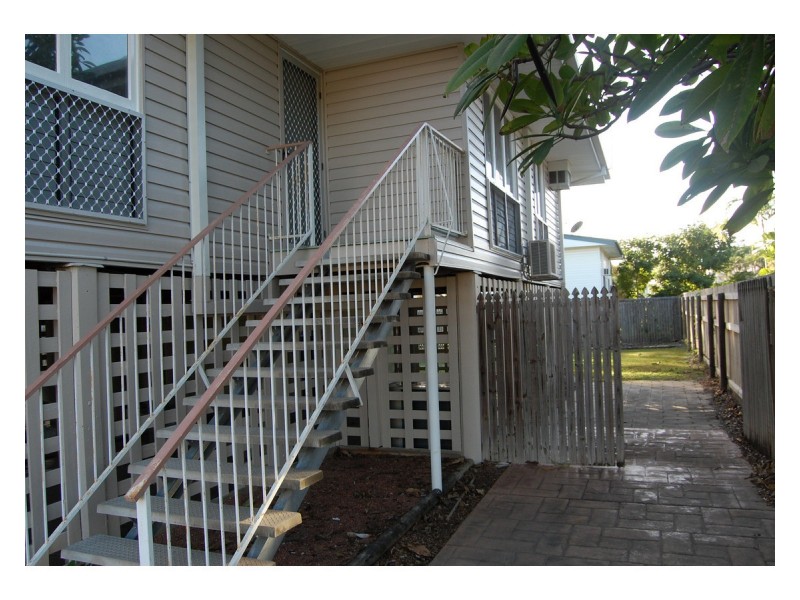 6 Chambers Street, Aitkenvale QLD 4814