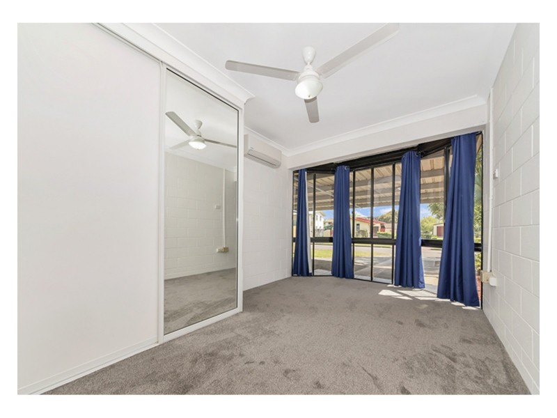 6 Nelia Street, Kirwan QLD 4817