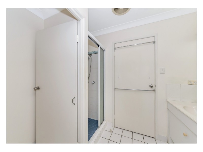 48/17-19 Albert Street, Cranbrook QLD 4814