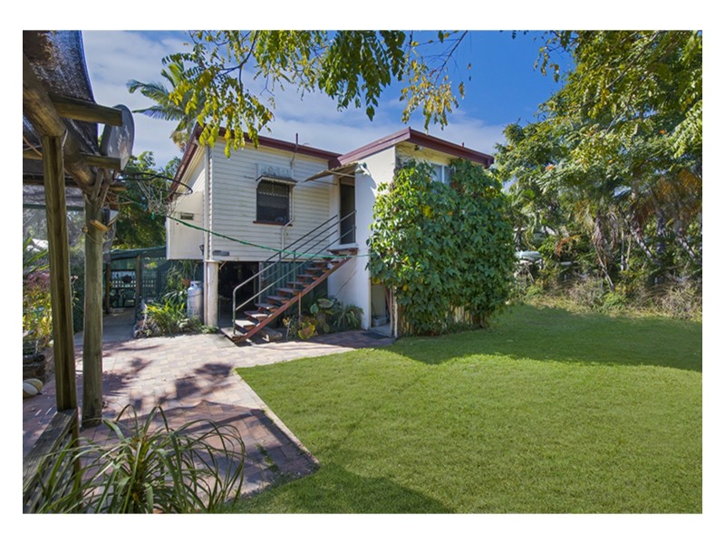 21 Anderson Street, Railway Estate QLD 4810