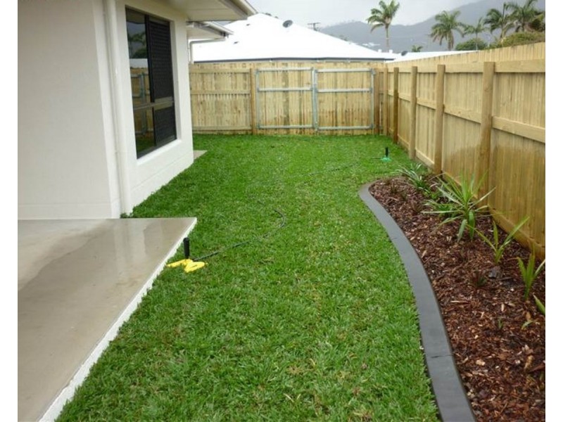 26 Stephanie Street, Rasmussen QLD 4815