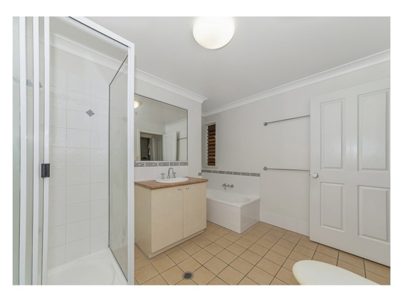 7/24-28 Martinez Avenue, West End QLD 4810